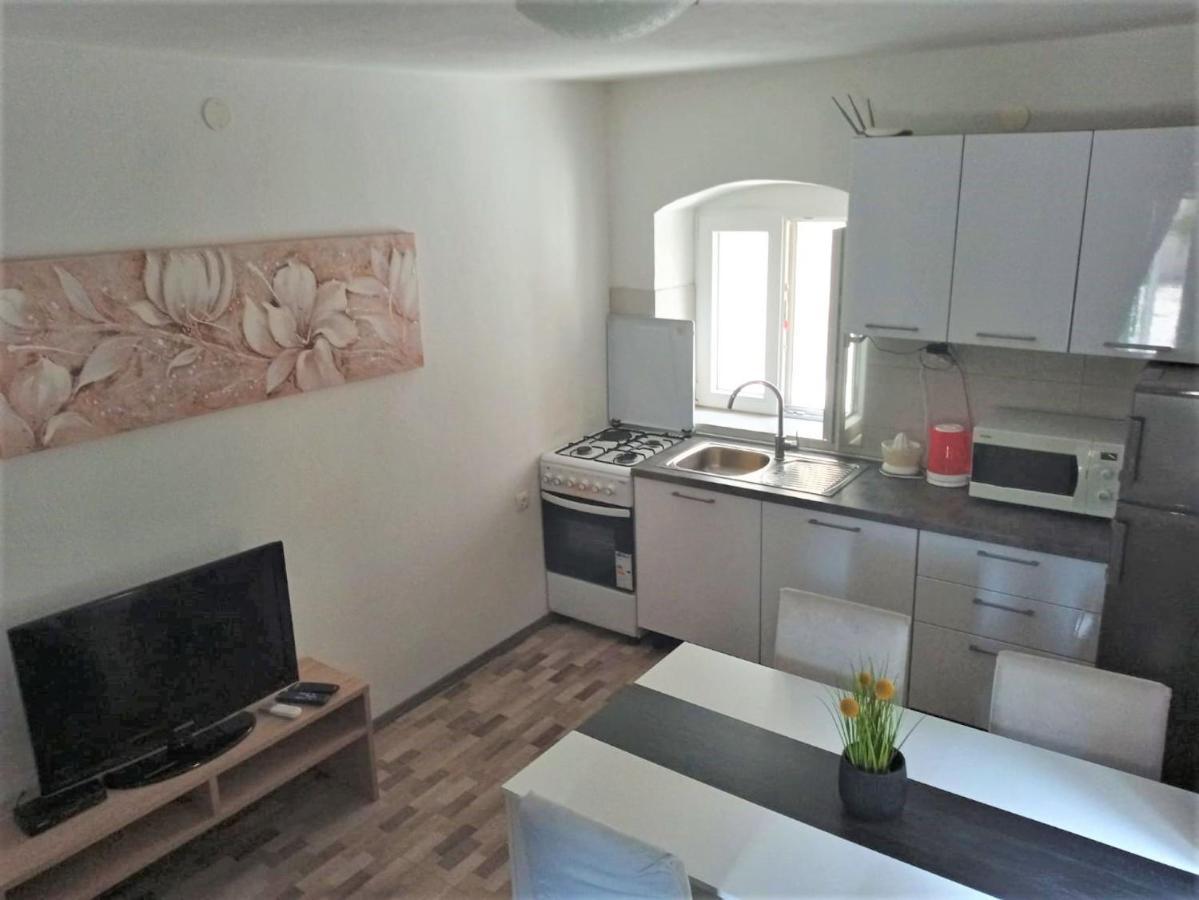 Apartment Karlito Каштела Екстер'єр фото